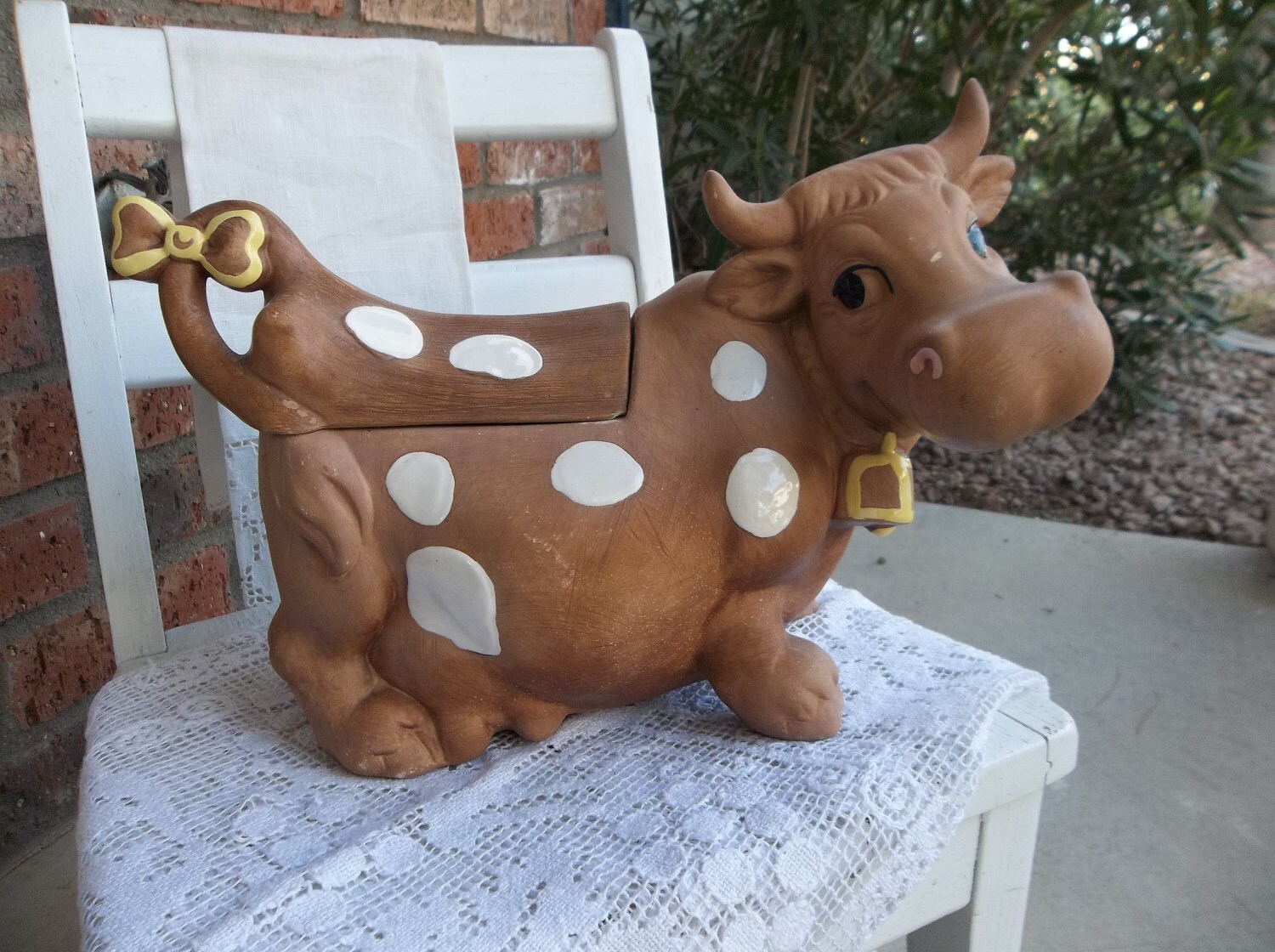 Vintage Twin Winton Cow Cookie Jar