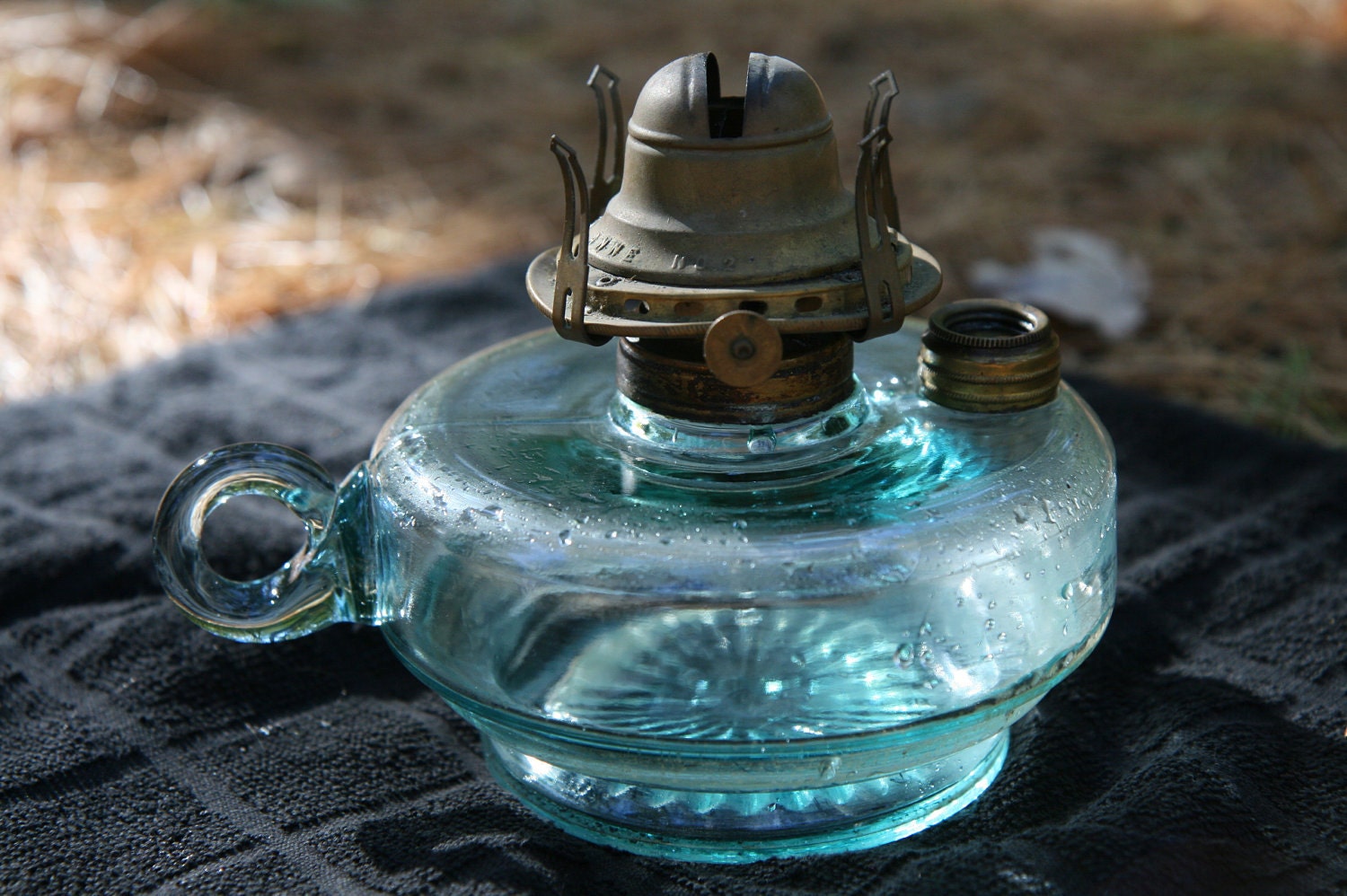 Vintage finger oil lamp base. Queen Anne no. 2 burner aqua