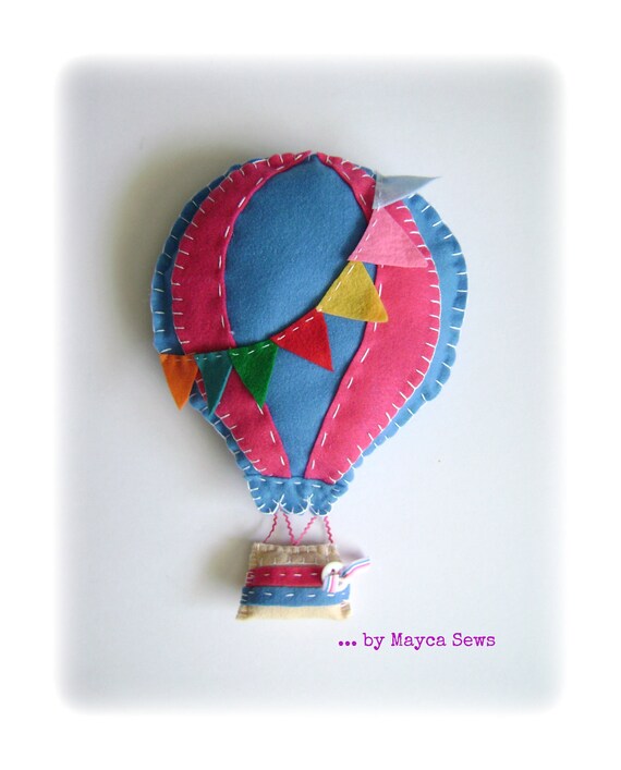 Hot Air Balloon Wall Decor. For nursery or kids room. Blue and
