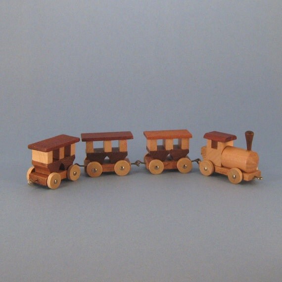 Vintage German Wood Toy Train Made By Loquai Holzkunst