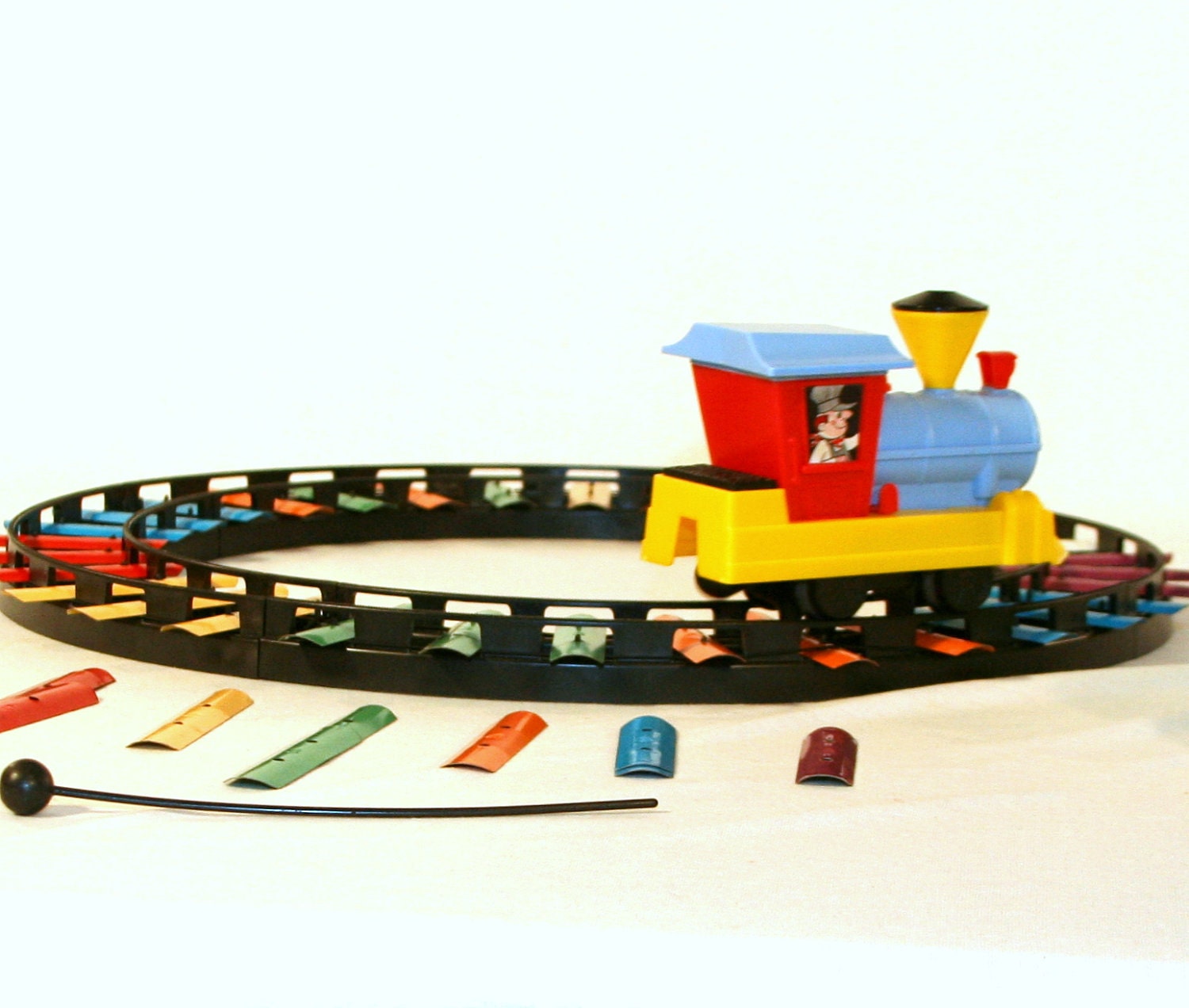musical train track