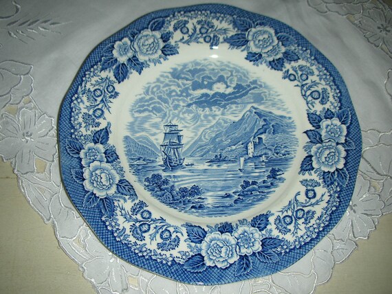 Vintage Lochs of Scotland Dinner Plate Royal Warwick England Blue and ...