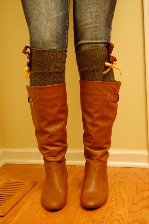 Green Boot Socks with Brown Ruffles