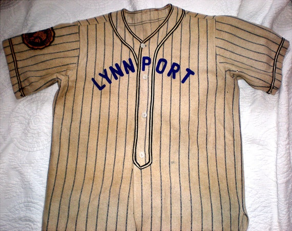 Antique Baseball Uniform 32