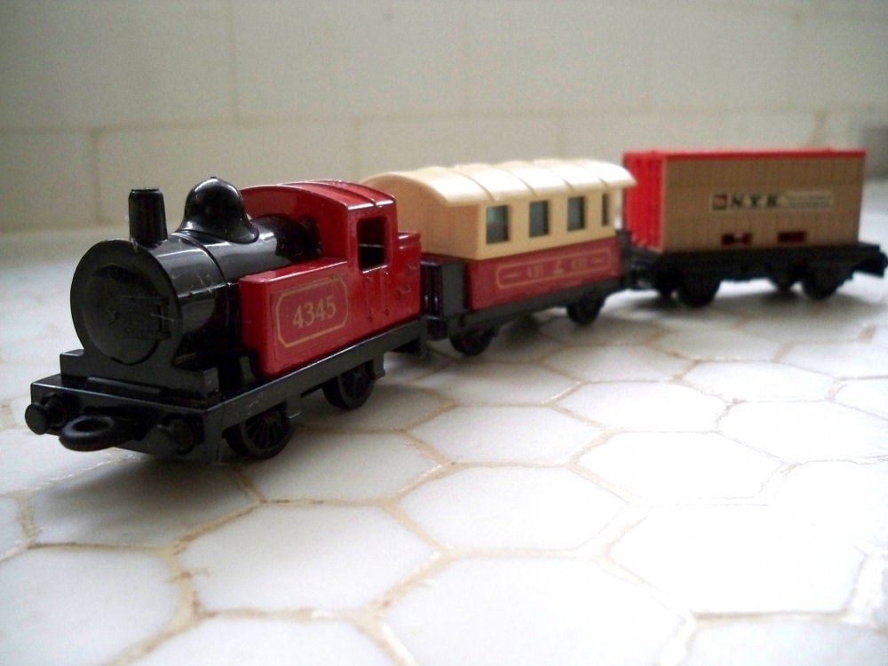 Matchbox Train Set from 1978 by Lesney made in England with