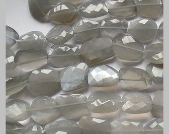 5" strand Cute little Silver Moonstone Faceted Flat Slab Nuggets N3359