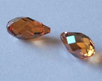 2 SWAROVSKI 6010 Briolette Crystal Beads 11mm COPPER