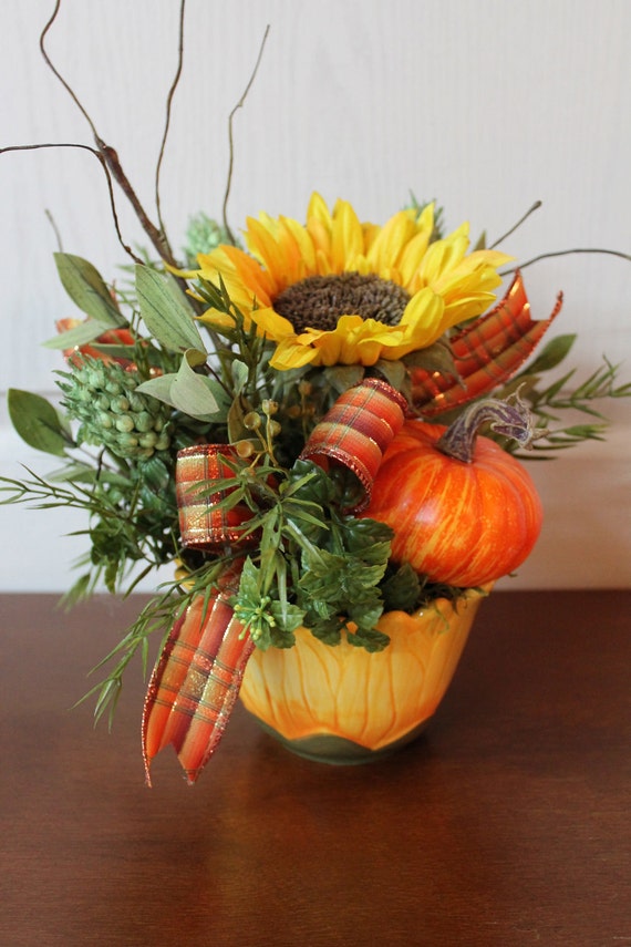 Items similar to Fall Centerpiece, Sunflower Centerpiece, Pumpkin