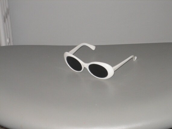 White 60s Mod Sunglasses 90s Kurt Cobain Grunge Sunglasses