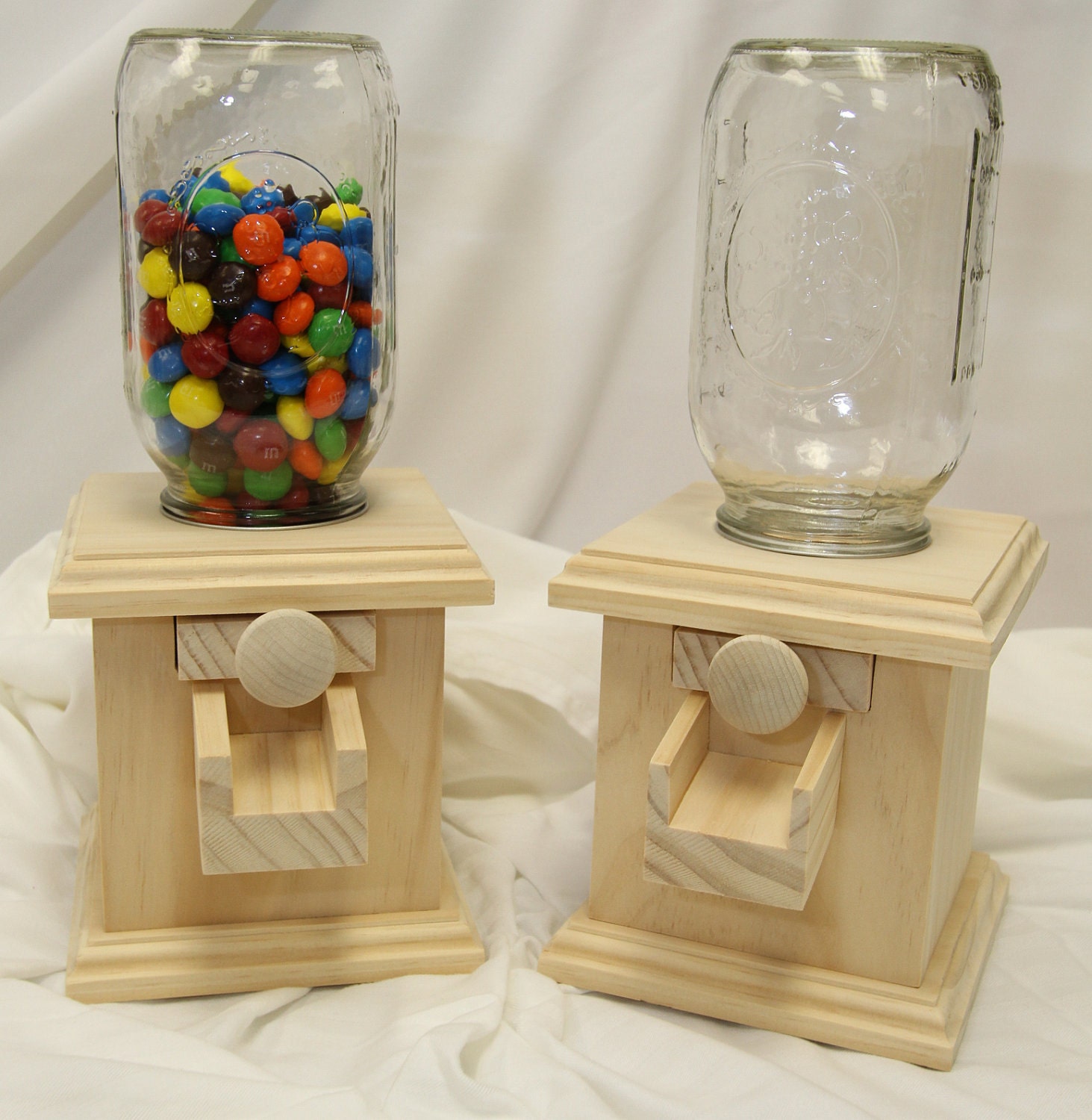 Natural Wood Hand-made Wood Candy Dispenser M&amp;M Peanut