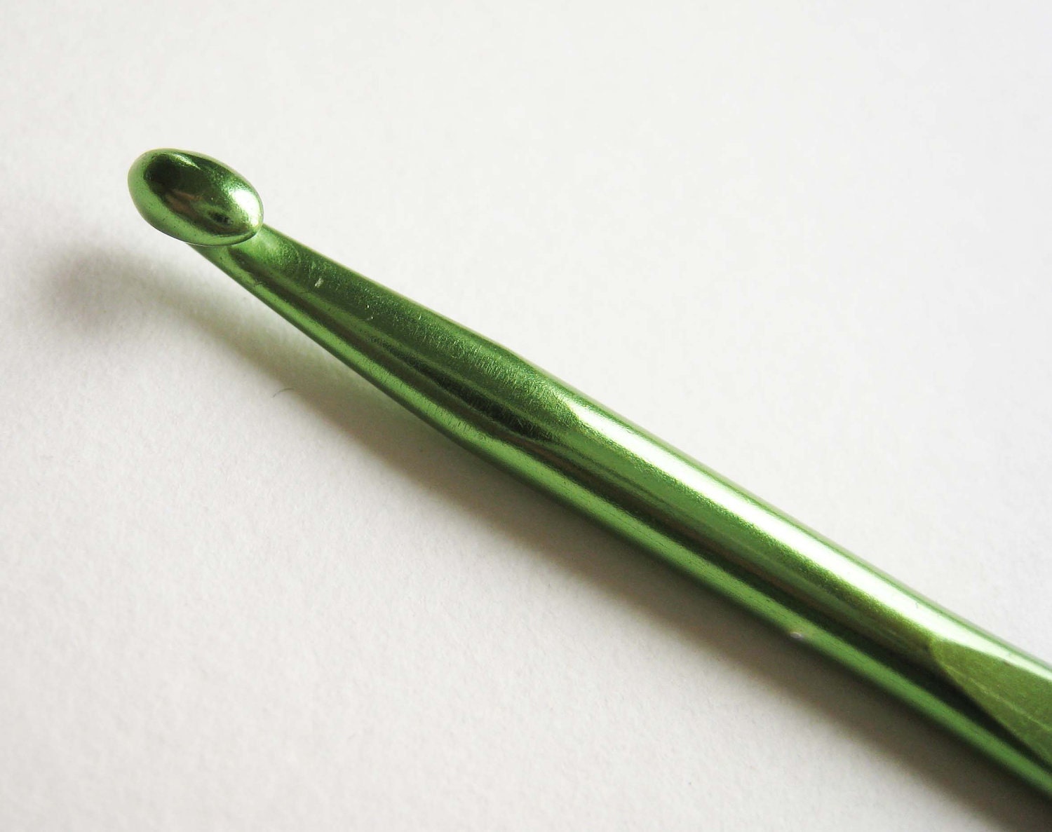 Vintage HERO Aluminum Crochet Hook Size G