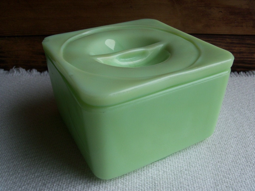 Jadeite Refrigerator Dish Jeannette Square Dish w/ Lid