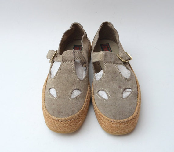 Vintage espadrilles mary jane suede flats