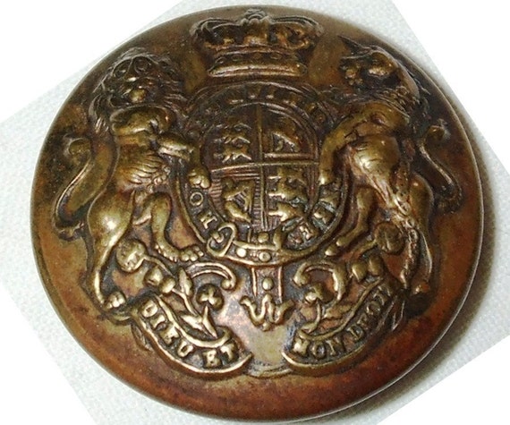 1941 British War Relief Society Button Dieu et mon droit