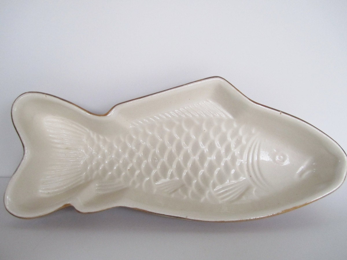 Antique Vintage Fish Mold Pottery Ceramic Salmon Loaf Jello