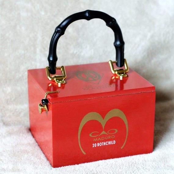 red box purse