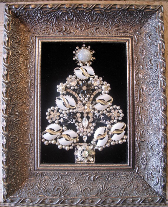 Vintage Rhinestone Costume Jewelry Repurposed Framed | vintage rhinestone costume jewelry repurposed framed Vintage Rhinestone Costume Jewelry Repurposed Framed | vintage rhinestone costume jewelry repurposed framed
