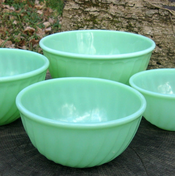 Vintage Fire King Jadite Mixing Bowls Set of 4 Green Swirl