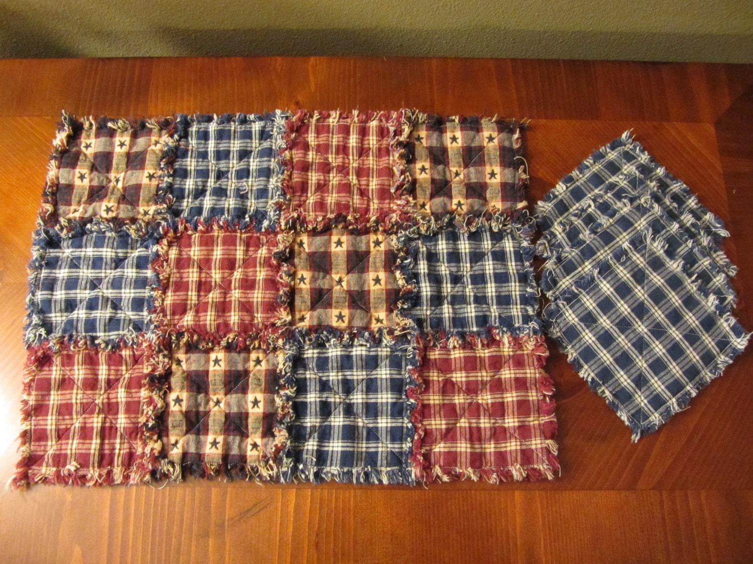Homespun Rag quilt placemats and coasters set of 4