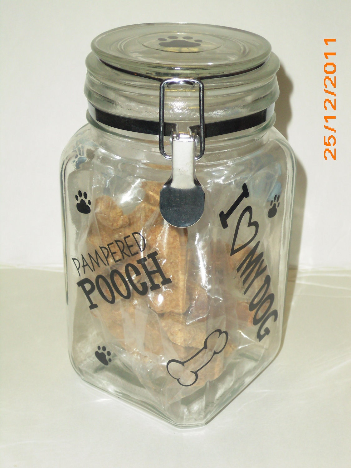Glass Dog Treat Jar w/ 25 All Natural Treats