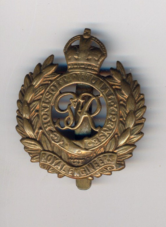 British World War One Royal Engineers Cap Badge in brass with