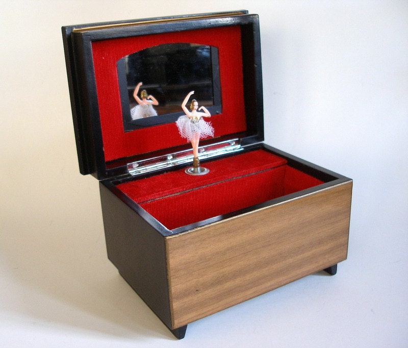 Vintage BALLERINA DANCER MUSIC Jewelry Box Mid Century