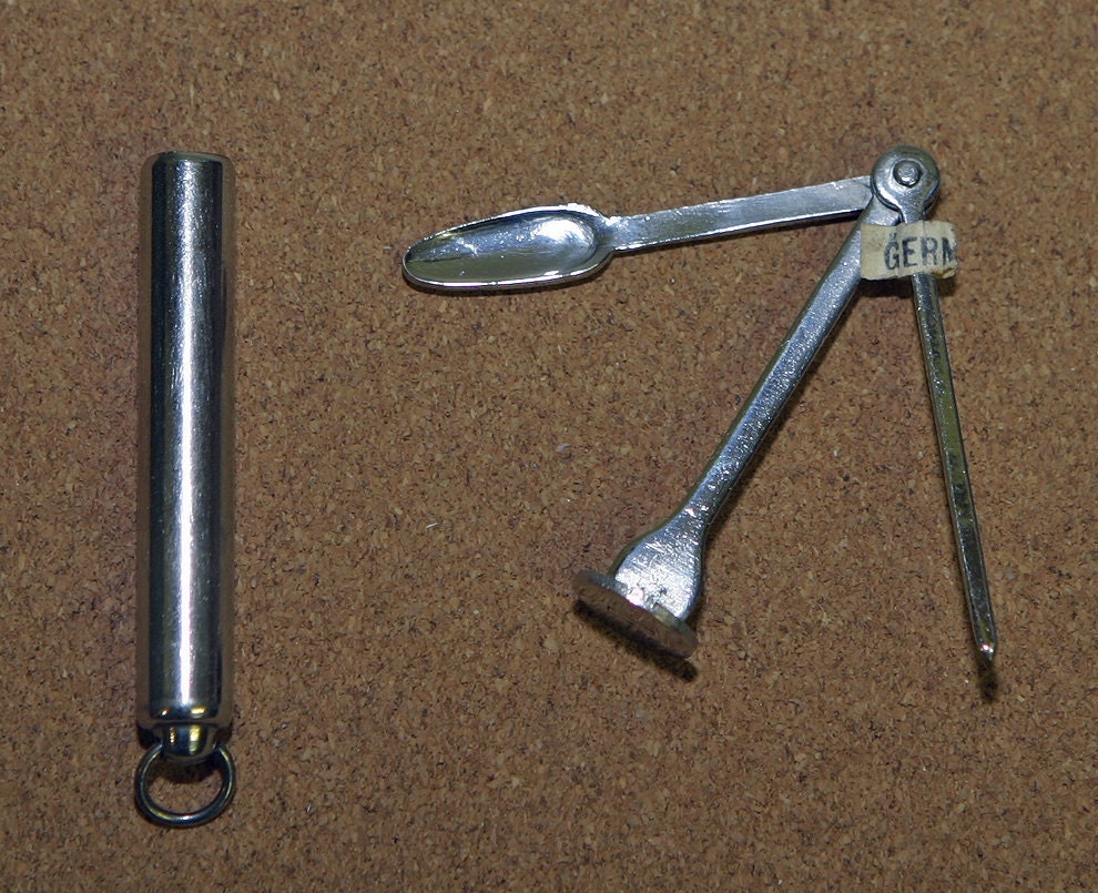 Rare Early Vintage German 3 in 1 Snuff Spoon Kit Rolling