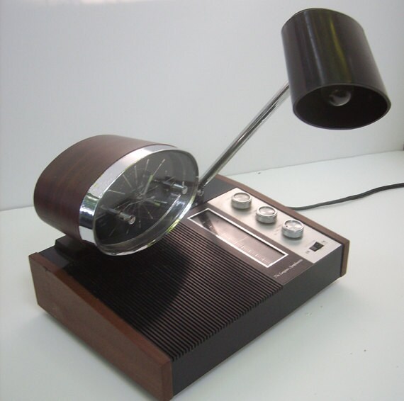 Mid Century Modern Longines Symphonette Clock Radio Light and