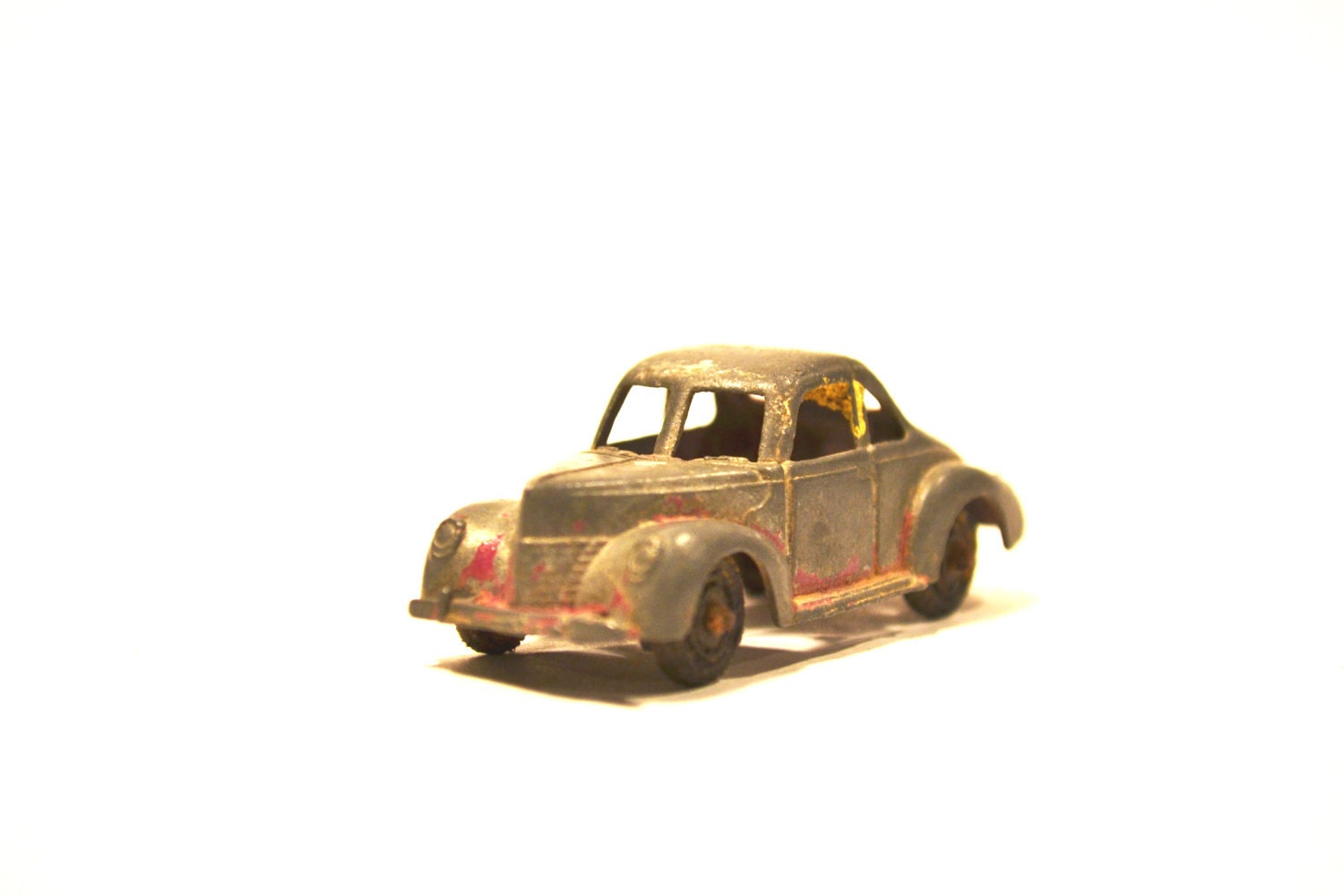 Vintage Tootsie Toy Car 1920s Die-cast Metal