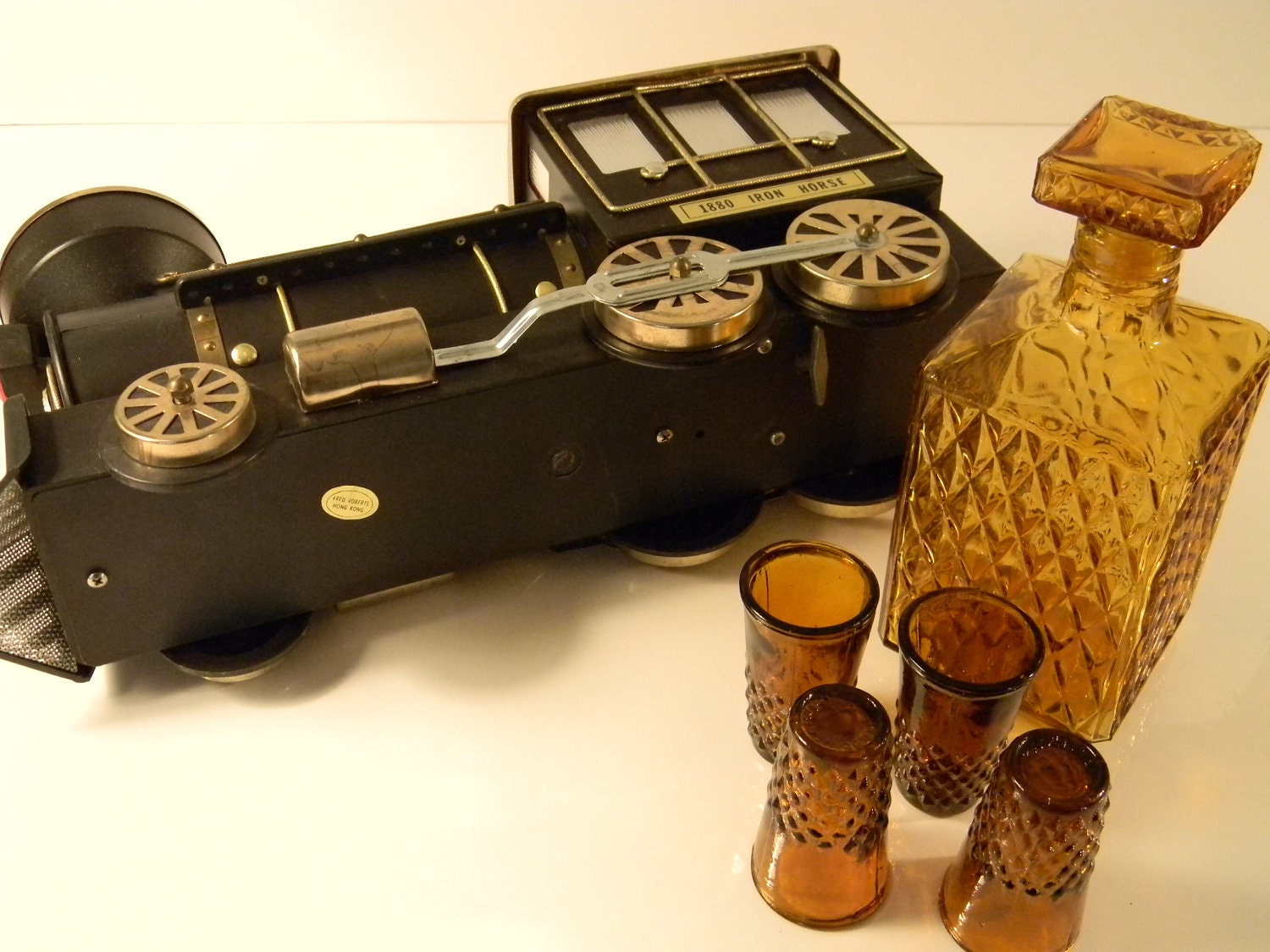 Vintage Iron Horse Musical Train Liquor/Whiskey