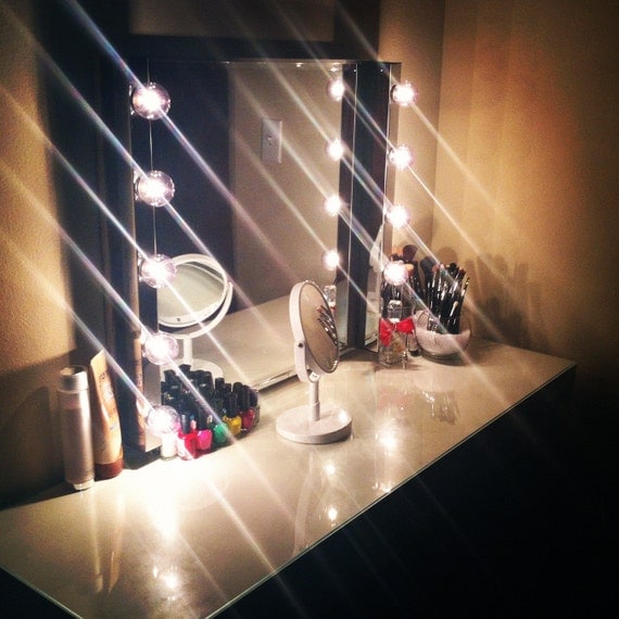 Items similar to Hollywood Vanity Mirror on Etsy