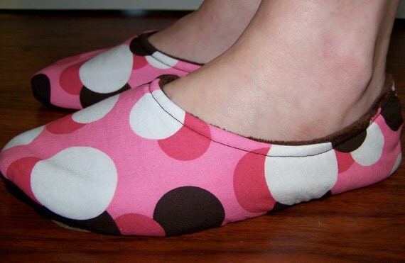 ladies polka dot slippers