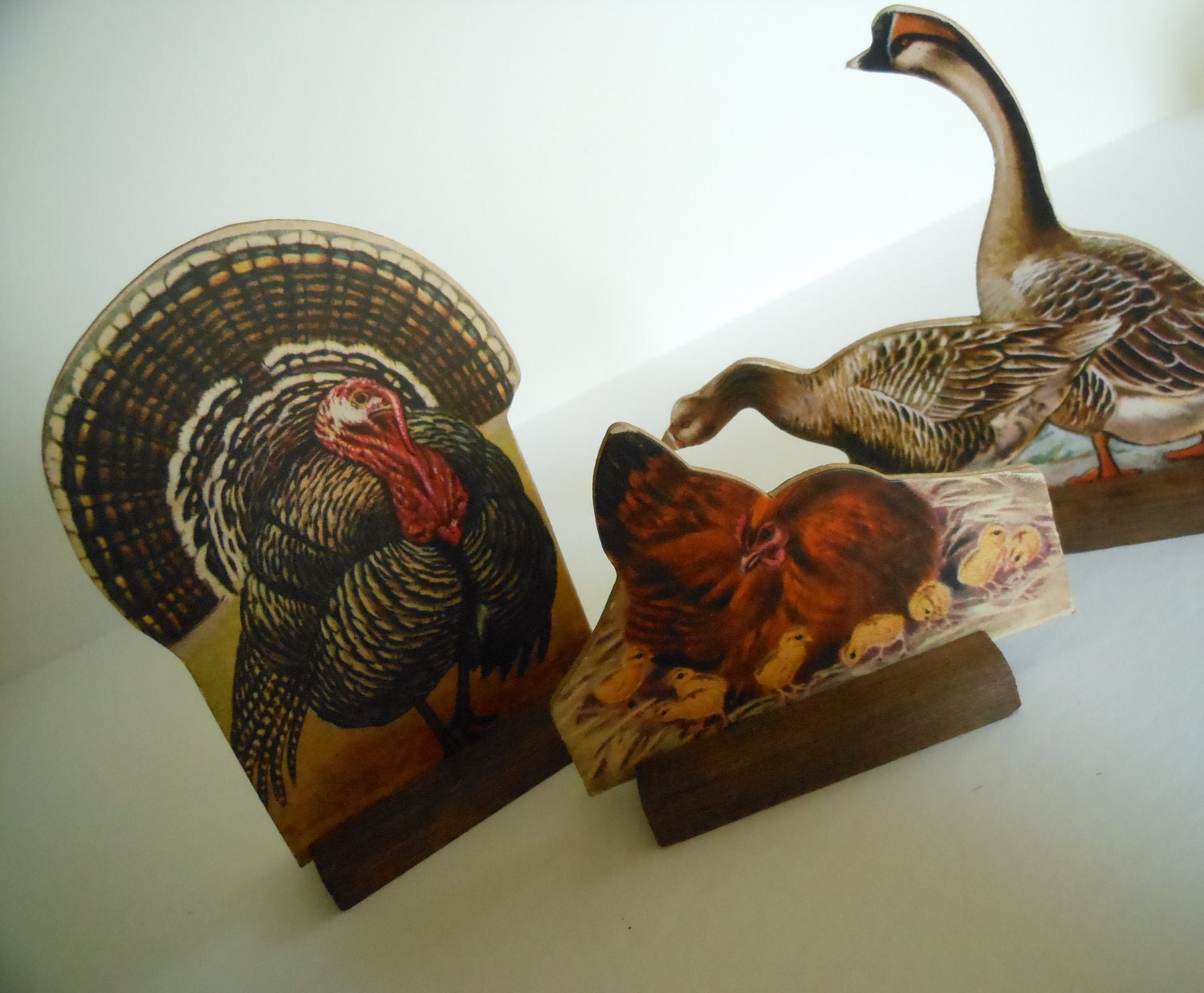 vintage-farm-animal-figures-with-wooden-stands