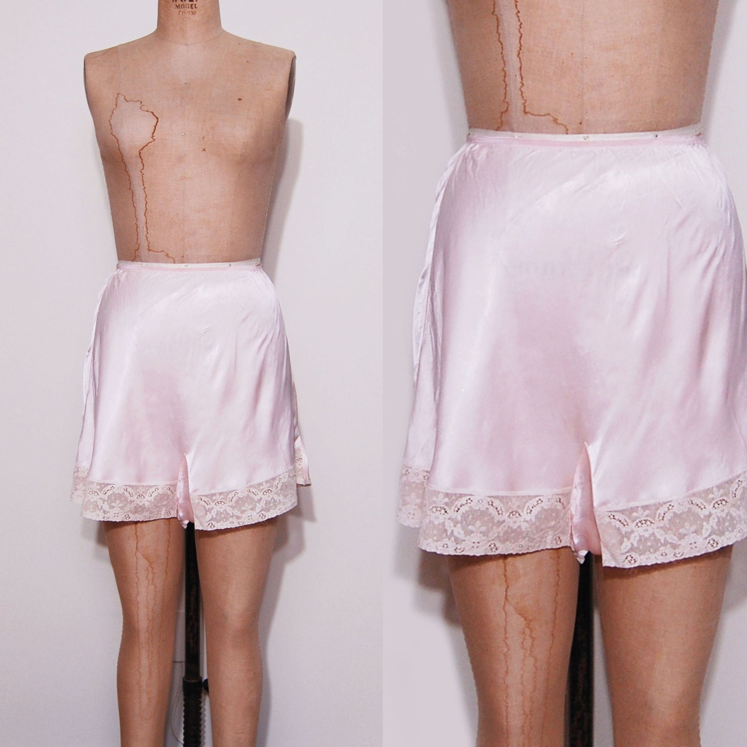 Vintage 1950s does 20s Florell tap pants. Pink lace lingerie.