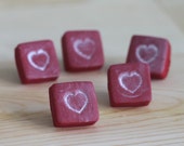 red heart thumbtacks // decorative push pins // cute school supplies // heart pushpins // home office decor // cute thumbtacks // heart tack