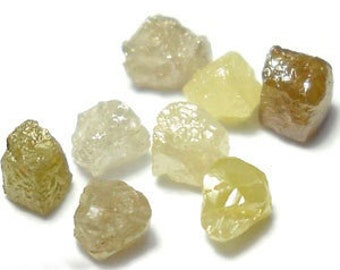 8 FANCY DIAMOND parcel ( 1.0 tcw / Raw Rough Diamond)