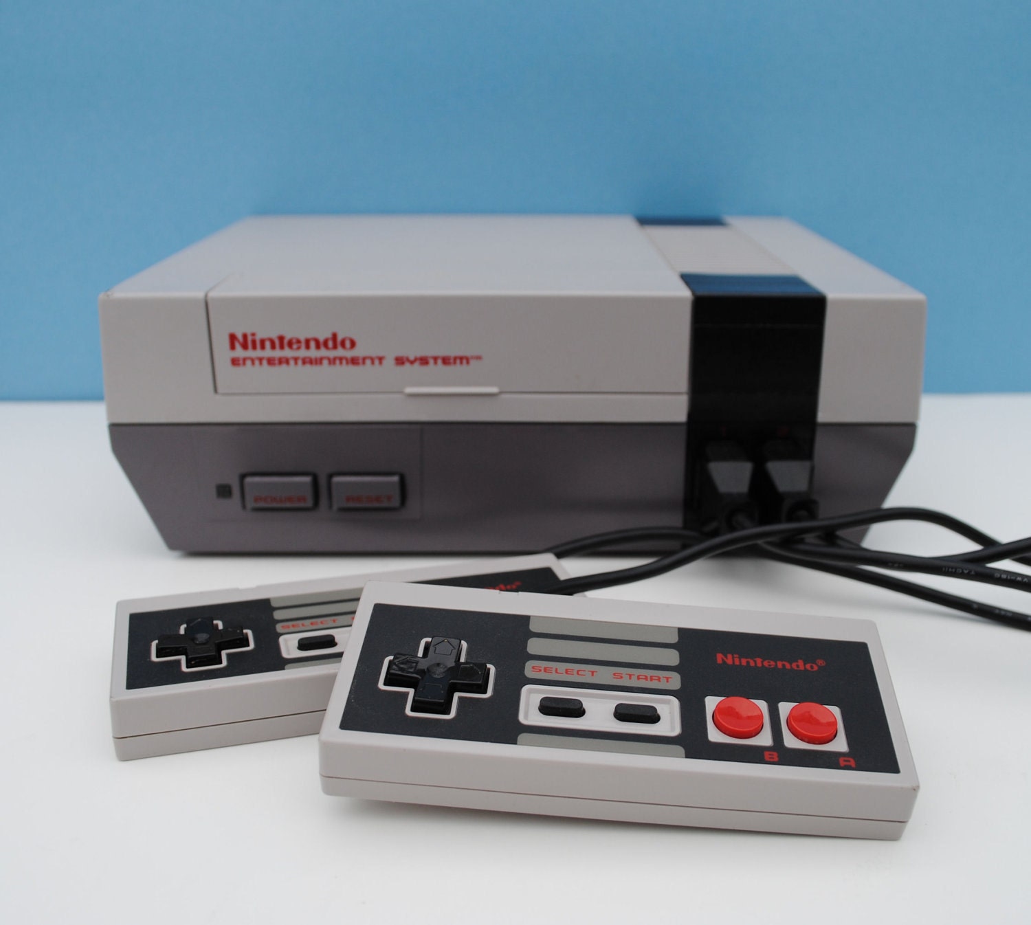 Amazon.com: Nintendo Entertainment System: Nes Classic 042