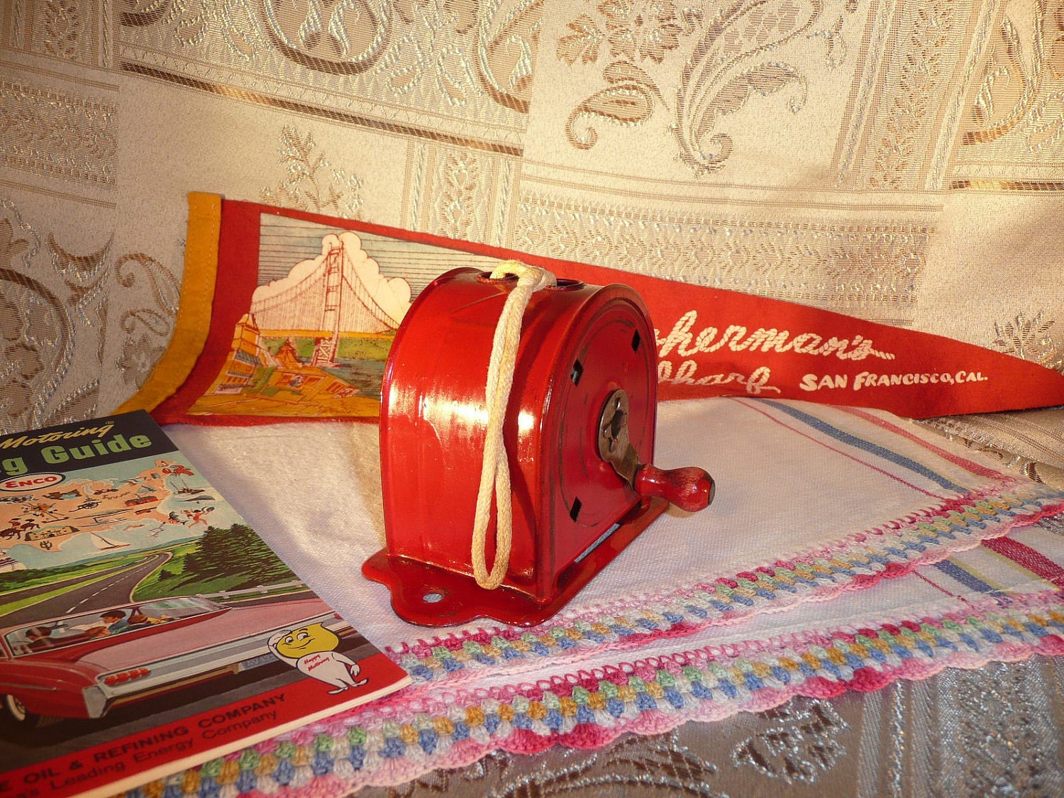 1940s Red Metal Retractable Clothesline Vintage Travel