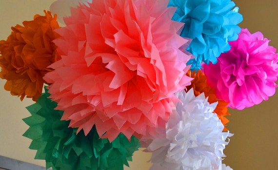 30 Tissue Pom poms tissue flower Poms hanging flower/ pom