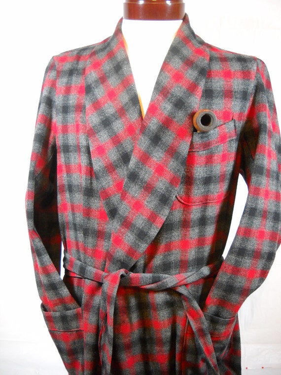 Vintage Pendleton Plaid Bath Robe Mens Sz by TheDapperGentleman