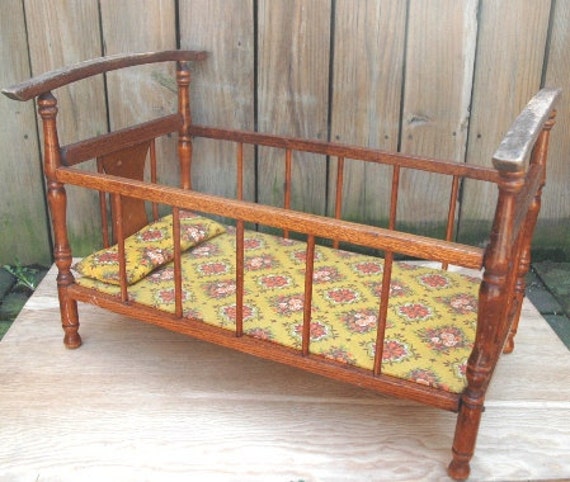 N.D. Cass Toys Doll Crib Cradle Bed Solid Wood 1960'S
