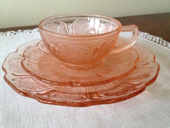 pink depression glass childs tea set