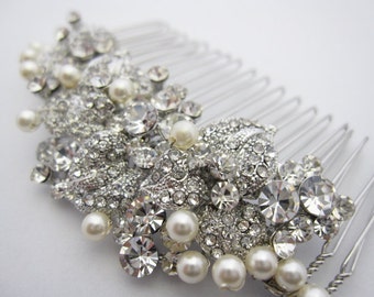 Pearl bridal comb,bridal hair comb crystal and pearl,wedding hair accessories,crystal hair comb,wedding comb,wedding hair comb pearl,crystal