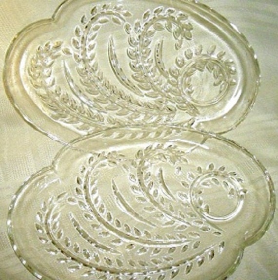 Vintage Glass Plates 4