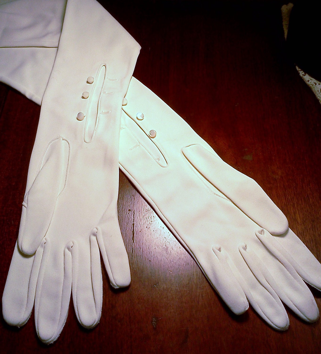 White Cotton Opera Length Gloves | solesolarpv.com