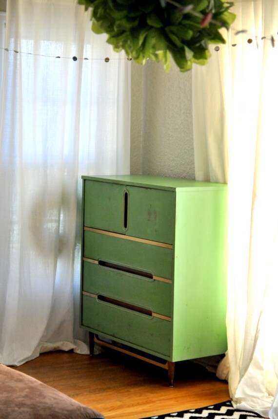 Lily Pad Vintage Dresser