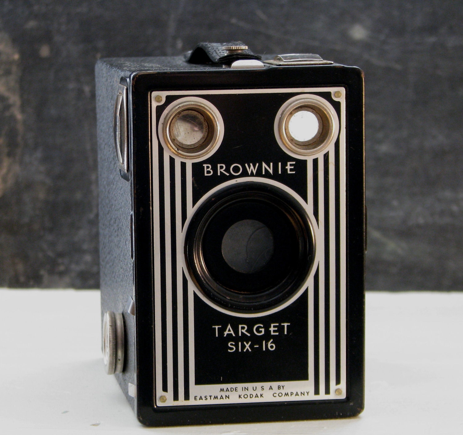 Vintage Brownie Camera 46