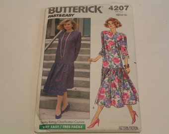 Butterick Pattern 4207 Misses Petite Dress