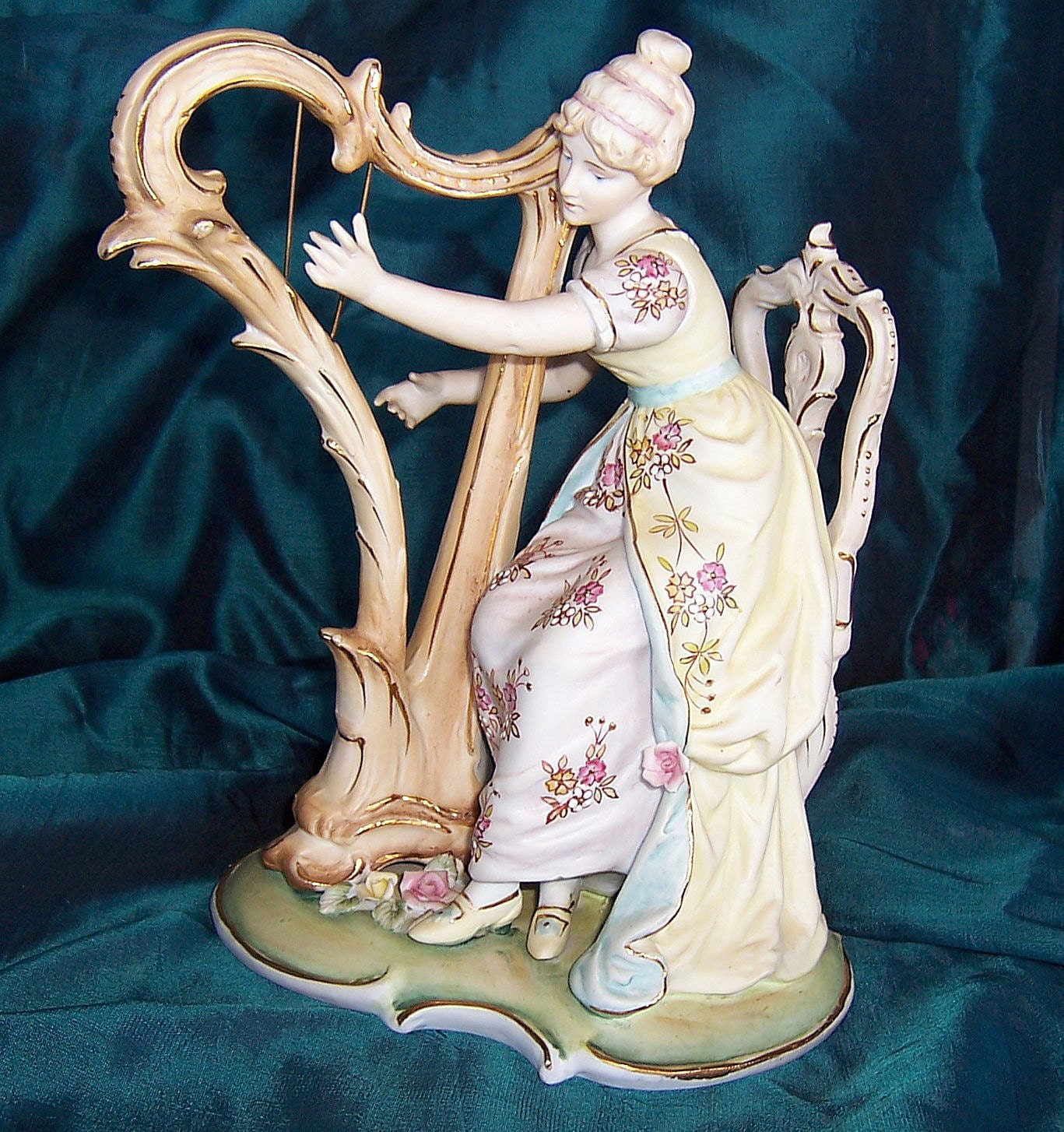 Set Of Capodimonte Porcelain Figurines