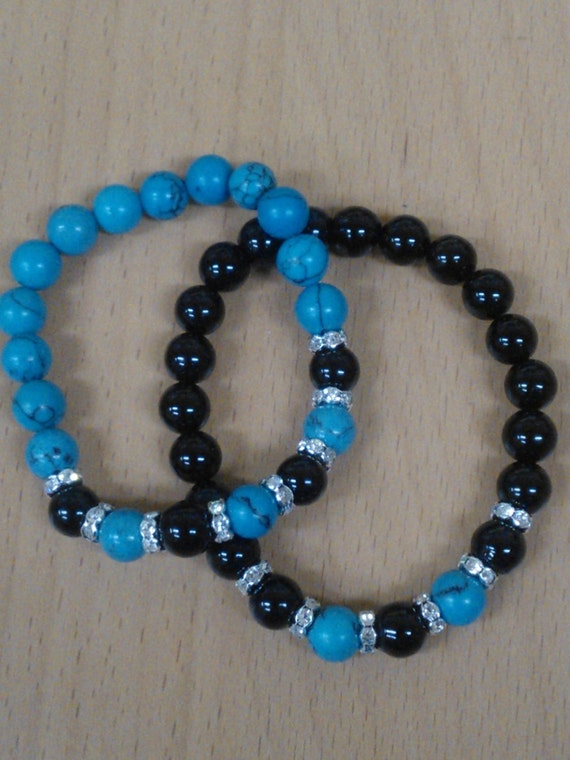 Elastic cord custom jewelry beaded bracelet with silver toned